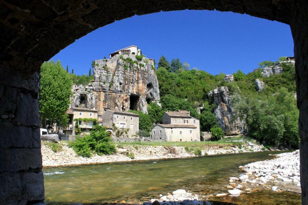 Mas Des Falaises Saint Alban Auriolles Bagian luar foto
